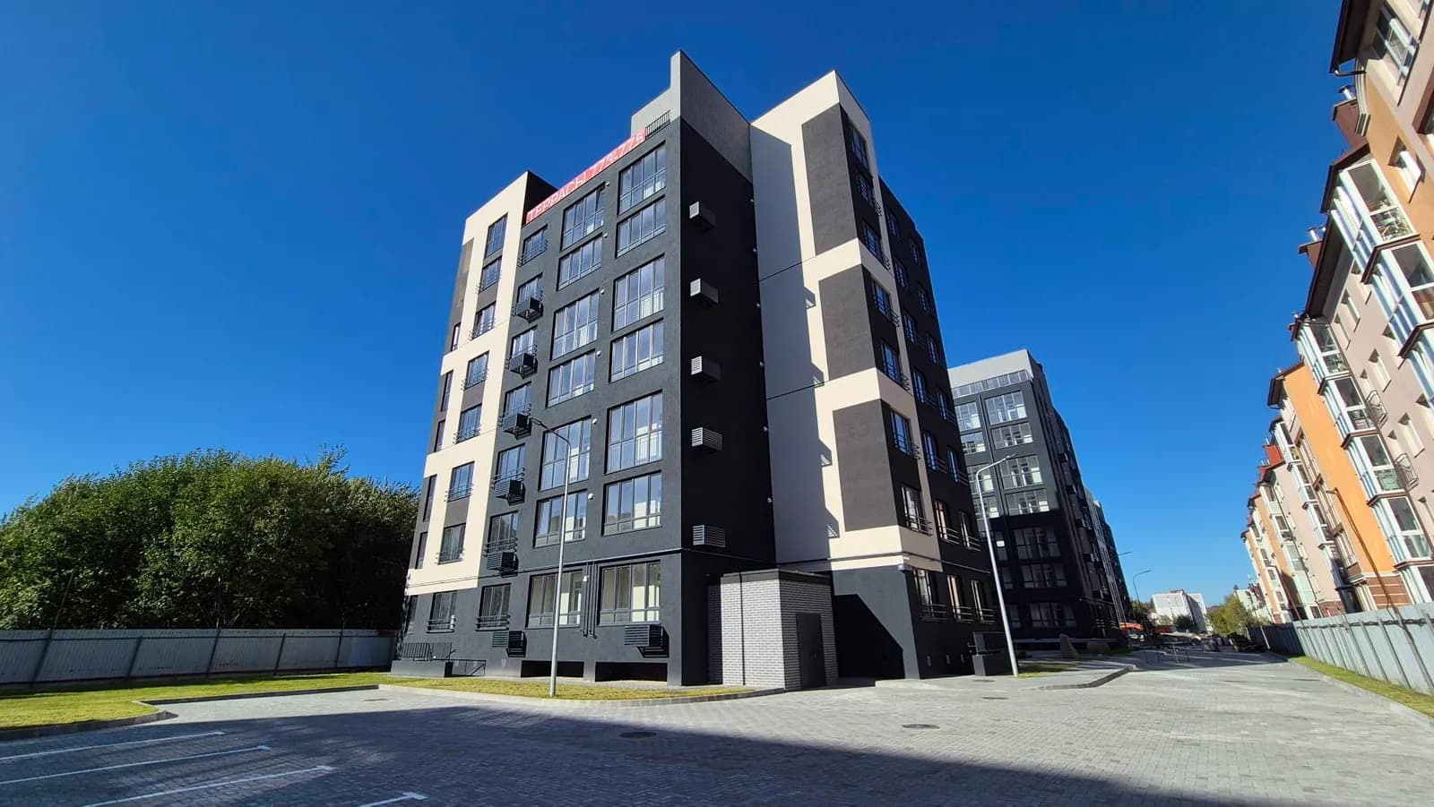 Пражский: ход строительства, октябрь 2026