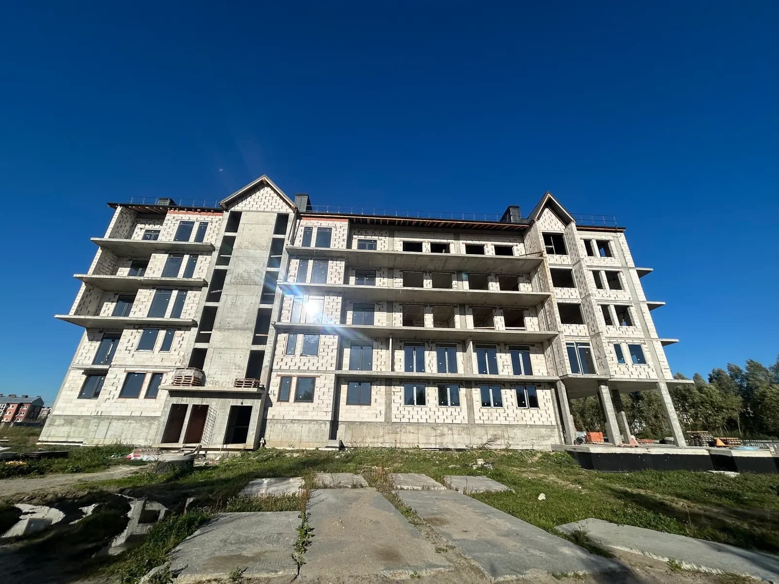 Жилой дом, Зеленоградск, Улица Зеленая: ход строительства, октябрь 2026
